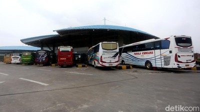 Terminal Pulo Gebang Kembali Dibuka