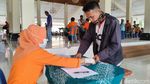 Duh! Pencairan BST di Kulon Progo Tanpa Physical Distancing