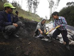 Petani di Kolombia Jadi YouTuber Dadakan Gegara Corona