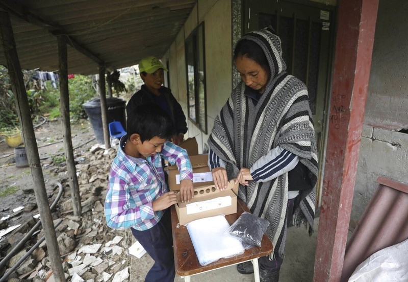 Wabah Corona berdampak ke berbagai sektor kehidupan masyarakat. Seperti petani wanita di Kolombia ini yang mengisi waktu karantina Corona dengan jadi Youtuber.