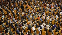 Sejumlah jemaat mendatangi gereja di Kota Seoul, Korea Selatan, untuk mengikuti ibadah, Minggu (10/5/2020).