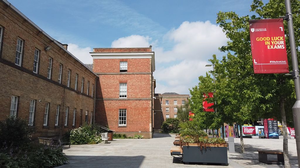 Kampus University of Leicester