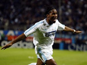 Striker Terbaik Ligue 1: Bukan Ibra, Mbappe, atau Neymar, tapi Drogba