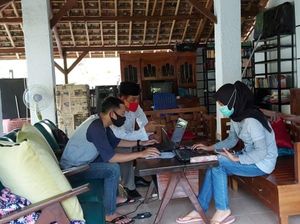 Ada Tambahan Kuota Bansos, Dinsos Banyuwangi Lembur hingga Sahur