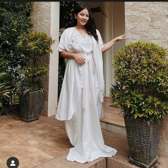 Mutia Ayu Mutia Ayu