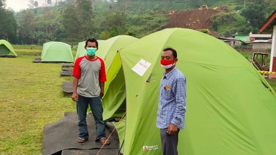 Foto: Deretan Tenda Karantina Pemudik di Karanganyar