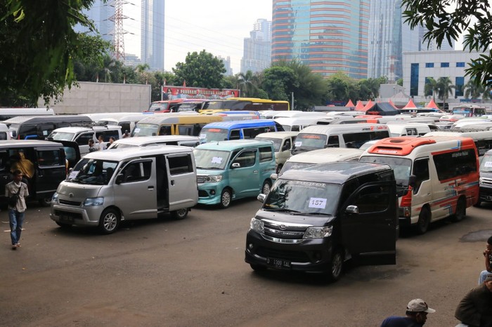 Promosi Jasa Mudik di FB, Tiket Travel Gelap 4 Kali Lipat dari Tarif Normal
