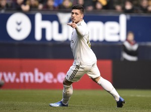 Real Madrid Kasih Luka Jovic ke MU Nggak Ya?
