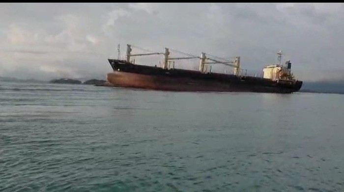 kapal kandas