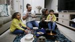 Potret Keluarga Muslim di London dan Australia saat Ramadhan
