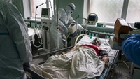 Pasien yang sembuh di seluruh dunia mencapai 1.422.748. AP Photo/Evgeniy Maloletka