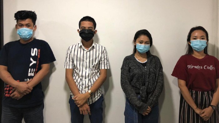 Anisa Rahma (20) dan rekannya diamankan polisi setelah nge-prank kejang-kenag terkena virus Corona (dok. Istimewa).