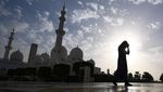 Kemegahan Masjid Terbesar Ketiga di Dunia Sheikh Zayed Grand Mosque