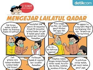 Komar Mengejar Lailatul Qadar