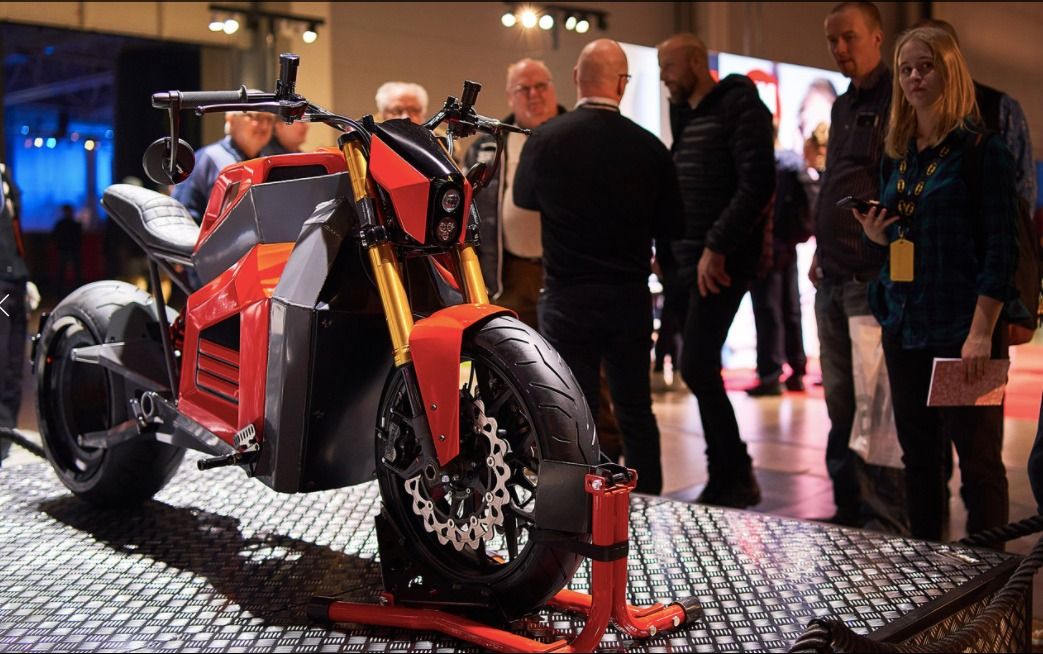 Motor Listrik Berdesain Unik Diproduksi Massal