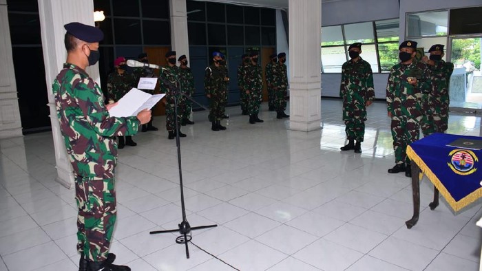 pimpinan lanal banyuwangi berganti
