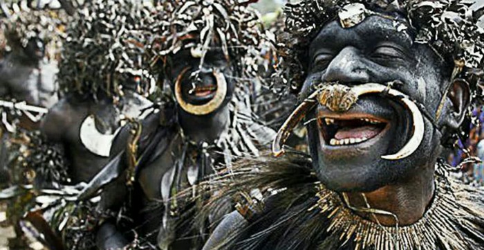 Suku Sambia di Papua Nugini