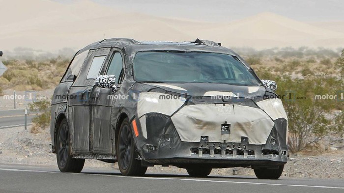 Foto spyshot Toyota Sienna