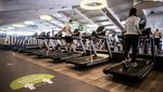 Lockdown Dilonggarkan, Warga Jerman Berolahraga di Tempat Fitness