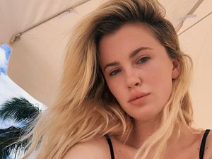 Ireland Baldwin Sebut Amber Heard Layaknya Bencana Untuk Umat Manusia