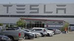 Langgar Lockdown, Pabrik Tesla di California Kembali Beroperasi