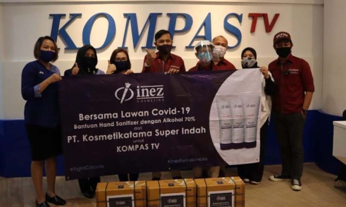 Peduli Corona, Kosmetikatama Sumbang Hand Sanitizer PT. Kosmetikatama Super Indah turut peduli dengan wabah Corona yang terjadi di Indonesia. Mereka menyumbangan 1.500 pcs hand sanitizer untuk area Jakarta.