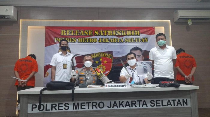 Polres Jaksel merilis pelaku begal sadis yang beraksi di Jalan Pertanian, Pasar Minggu, Jakarta Selatan.