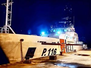 Tenggelam di Sungai Barito, 3 Nelayan Diselamatkan Kapal Patroli Kemenhub