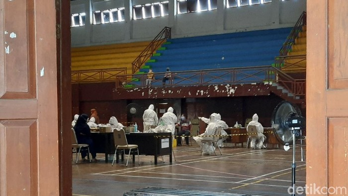 Rapid test hari pertama klaster Indogrosir Sleman, 12/5/2020