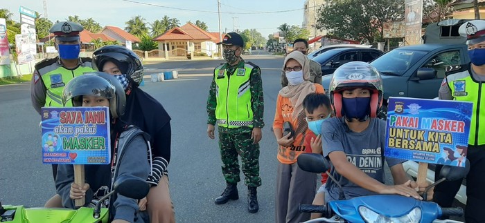 Razia masker di Bengkulu (Hery Supandi-detikcom)