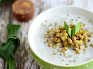 Resep Bubur Kacang Hijau yang Hangat Cocok Buat Sarapan