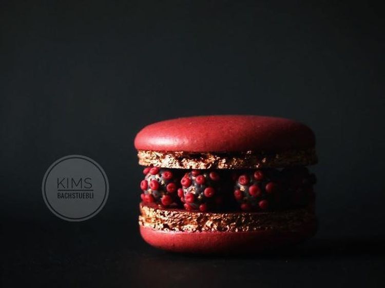 10 Macaron Unik, Desainnya Bunga hingga Virus Corona!