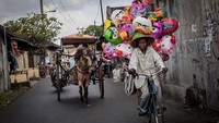 Perlu diketahui Hingga Senin (12/5/2020) kasus positif COVID-19 di Indonesia bertambah sebanyak 233. Sehingga jumlahnya saat ini menjadi 14.265 orang.  Chris McGrath/Getty Images.