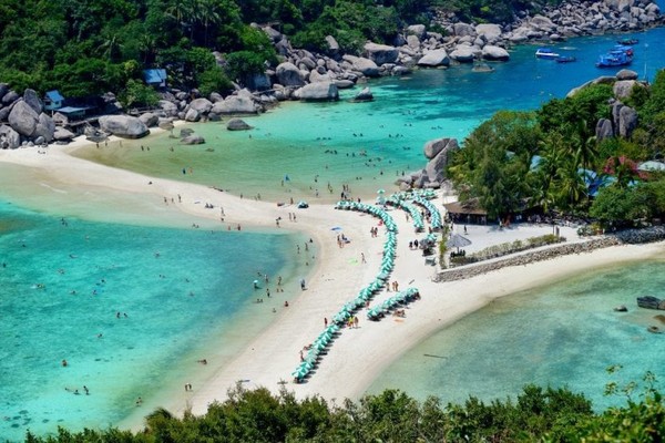 Dilansir dari media Inggris, Mirror, tercatat sudah ada tujuh wisatawan asing yang dilaporkan meninggal dengan mengenaskan di pulau tersebut. Dilansir dari media Inggris, Mirror, tercatat sudah ada tujuh wisatawan asing yang dilaporkan meninggal dengan mengenaskan di pulau tersebut.