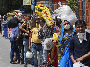 Jaringan Kereta Api India Kembali Dibuka