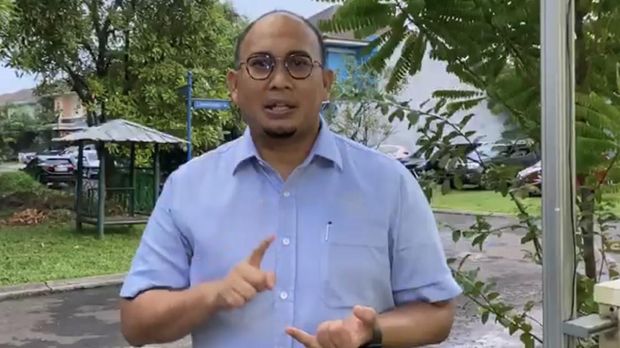 Anggota DPRD Pasaman yang ribut dengan petugas PSBB meminta maaf. Ketua DPD Gerindra Sumbar, Ade Rosiade, mengatakan Martias dihukum memberi 2.000 paket sembako dan 5.000 masker (dok. Istimewa)