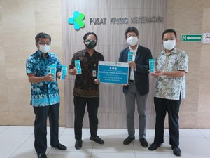 Mandom Indonesia Sumbang 25 Ribu Hand Sanitizer ke Kemenkes