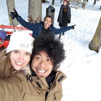 Elan dan Jasmine pun saling bertukar nomor telepon dan berpacaran. Kami bertukar nomor telepon. Ya dia meminta (nomor telepon) pada saya, ungkap Jasmine. Foto: dok. Instagram @elan.zack