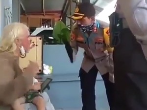Bule yang Viral Mendamprat Kapolres Magelang Kota Jalani Rapid Test