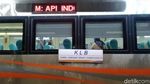 Suasana Beroperasinya KLB di Stasiun Tawang Semarang