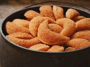 Uniknya Keukarah, Kue Sarang Burung Renyah Khas Aceh