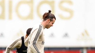 Foto: Aksi Pemain Real Madrid Merumput Lagi