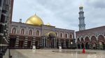 Masjid-masjid dengan Kubah Emas yang Memukau