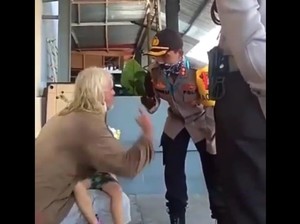 Bule yang Viral Gegara Damprat Kapolres Magelang Kota Kini Dikarantina di RS