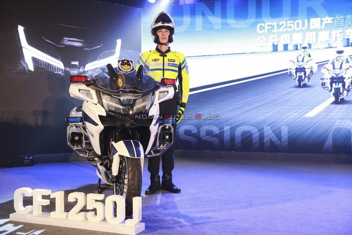 CFMoto CF1250J
