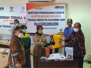 Bantu Tenaga Medis, BPKH Salurkan Bantuan APD ke RSA UGM Yogyakarta