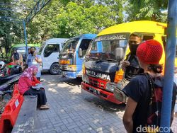 Cerita Travel Gelap Selundupkan Pemudik ke Kampung Halaman