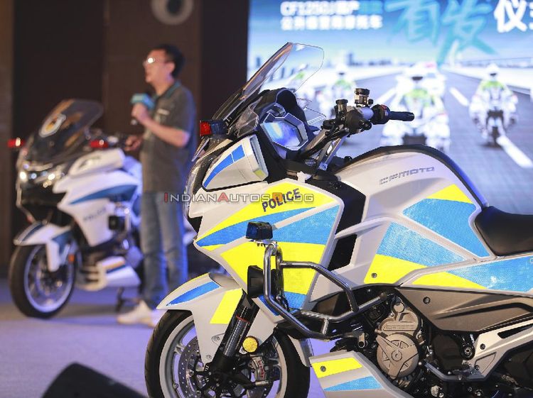 Melihat Lebih Dekat Moge Pertama China Bermesin 1.200cc: CFMoto CF1250J