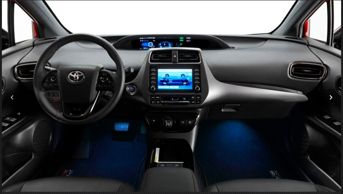 Toyota Prius Edisi Spesial Toyota Prius Edisi Spesial