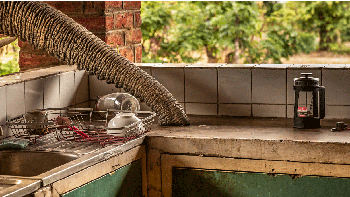 Finalis kategori Human/Nature Gunther De Bruyne dari Belgia. Foto: BigPicture Natural World Photography